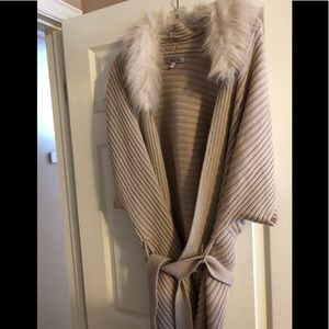Jennifer Lopez jacket/cardigan